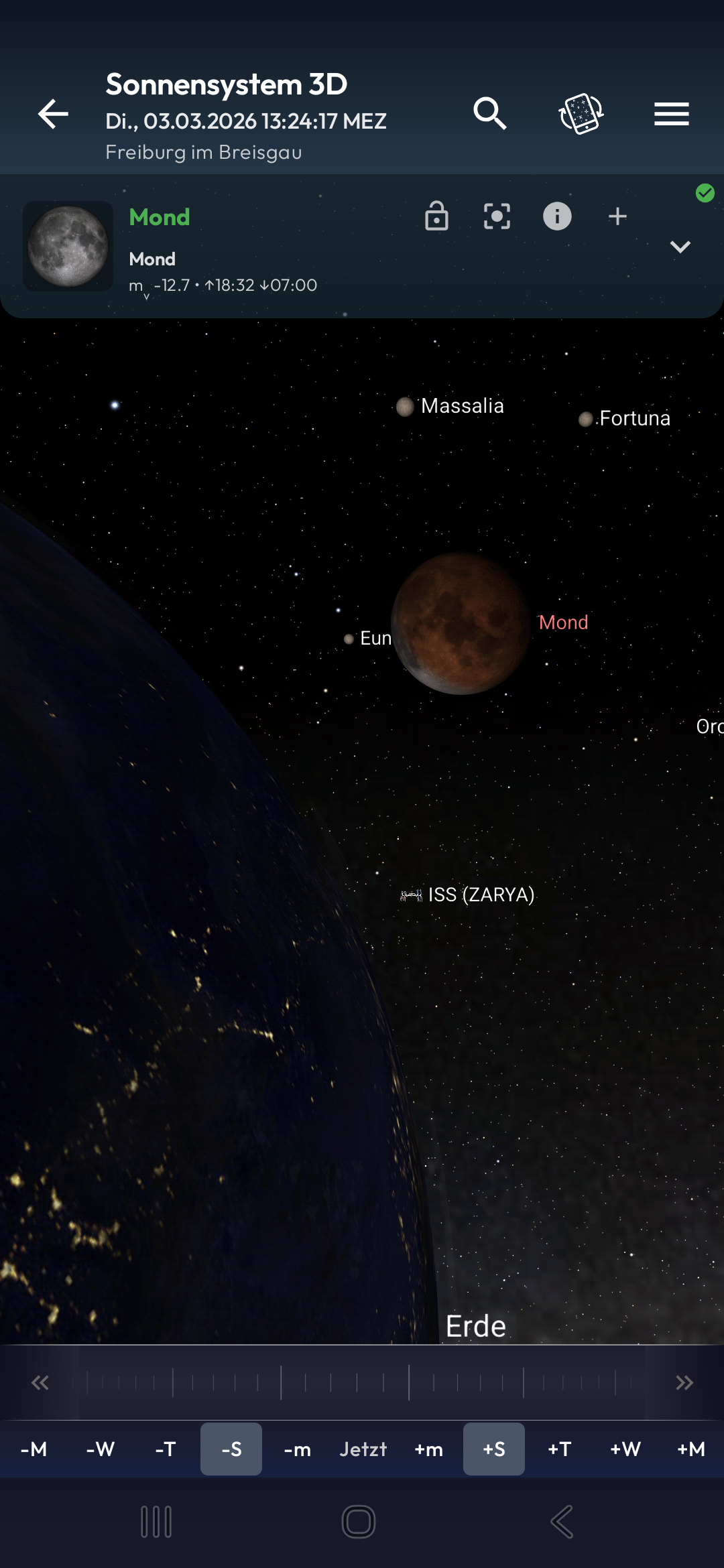 Lunar Eclipse in Solar System 3D